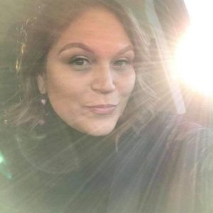 Meet your Posher, Rachelle